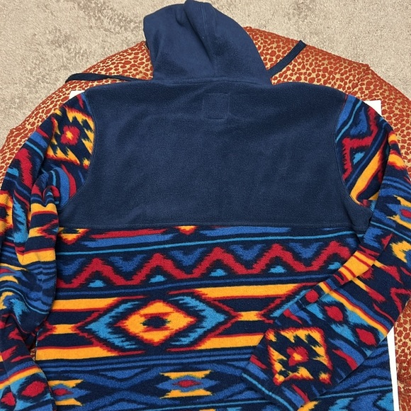 RSQ Like New Fleece Hoodie men’s small. Warm, colorful, excellent condition! - Picture 6 of 8